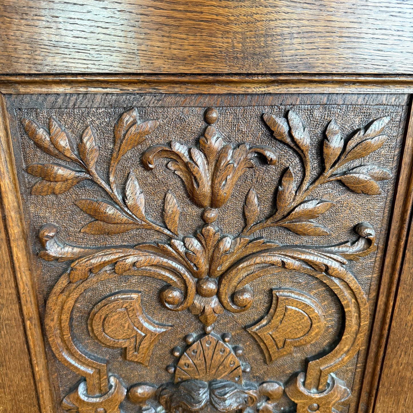 Antique Oak carved hall-bench